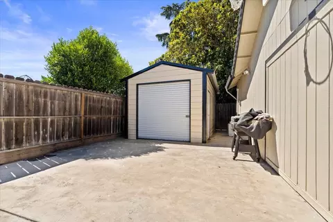 Exterior - 770 Mulholand Dr, Ripon, CA 95366 photo 10 of 10