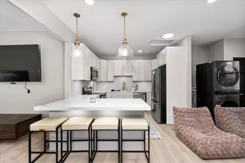 Kitchen - 770 Mulholand Dr, Ripon, CA 95366 photo 3 of 4