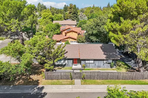 2903 Corona Dr, Davis, CA 95616 photo 21