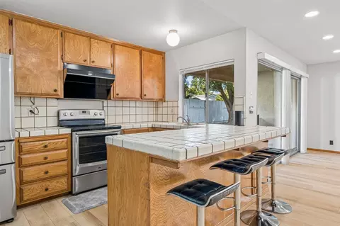 2903 Corona Dr, Davis, CA 95616 photo 8