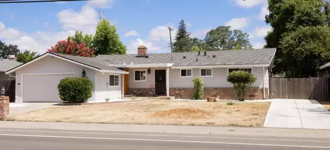 4537 Engle Rd, Sacramento, CA 95821
