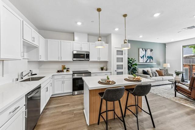 2073 Freya Walk, Sacramento, CA 95835
