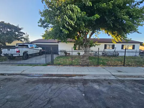 469 Orlando Ln, Lathrop, CA 95330 photo 1