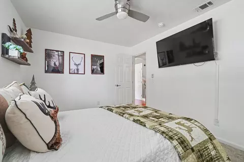 Bedroom - 1797 Hoya Ct, Copperopolis, CA 95228 photo 3 of 10