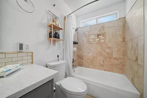 Bath - 1797 Hoya Ct, Copperopolis, CA 95228 photo 2 of 4