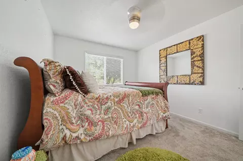 Bedroom - 1797 Hoya Ct, Copperopolis, CA 95228 photo 5 of 10
