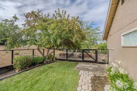 Exterior - 1797 Hoya Ct, Copperopolis, CA 95228 photo 8 of 15