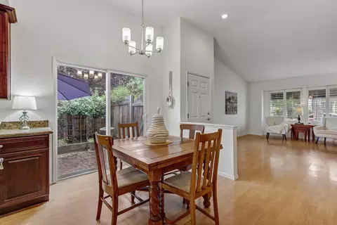 Dining - 205 Pintail Pl, Davis, CA 95616 photo 2 of 3