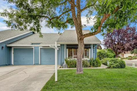 Exterior - 205 Pintail Pl, Davis, CA 95616 photo 2 of 12