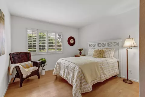 Bedroom - 205 Pintail Pl, Davis, CA 95616 photo 3 of 4