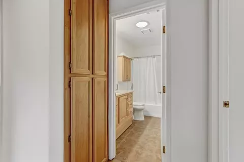 Entry Way - 205 Pintail Pl, Davis, CA 95616 photo 2 of 3