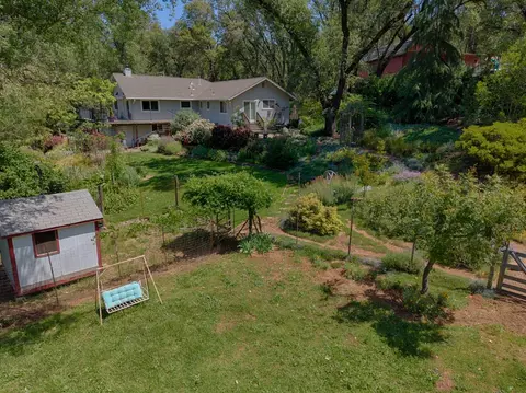 16840 Tudor Ln, Meadow Vista, CA 95722
