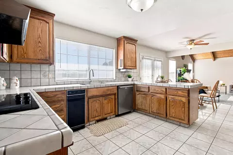 27200 S Hillview St, Tracy, CA 95304 photo 21