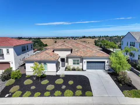 4031 Whitney Vista Ln, Rocklin, CA 95677