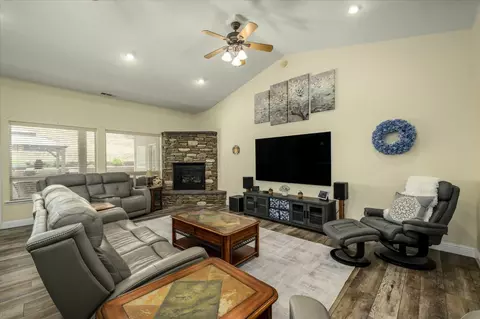 2310 Fieldstone Dr, Placerville, CA 95667 photo 8