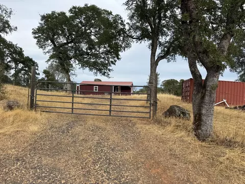 46 Willow Dr, Oroville, CA 95966