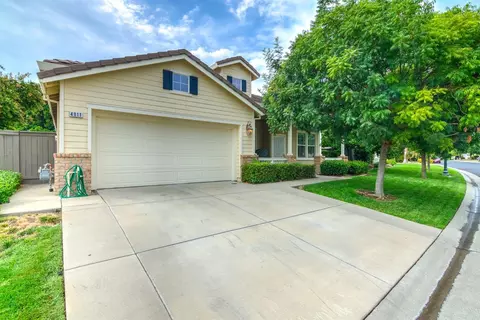 4811 Darlington Ln, Sacramento, CA 95835