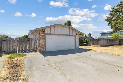 1479 Quincy Ave, Manteca, CA 95336 photo 2