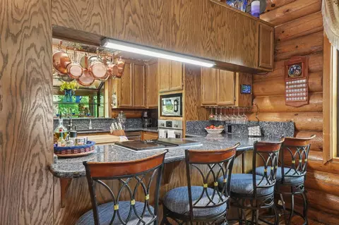 Kitchen - 19970 Dawn Rdg, Jackson, CA 95642 photo 1 of 4