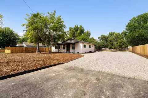 5523 Cottonwood Ave, Olivehurst, CA 95961
