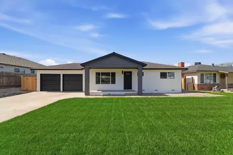6237 Claus Rd, Riverbank, CA 95367