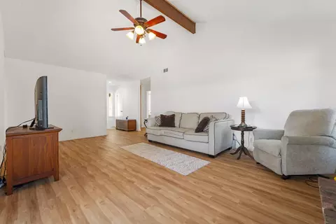 Living - 1812 Innsbrook Dr, Modesto, CA 95350 photo 3 of 4