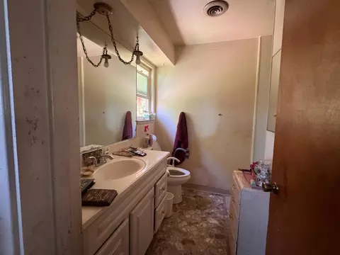 1421 Raquel Ln, Modesto, CA 95355 photo 13