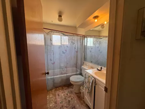 1421 Raquel Ln, Modesto, CA 95355 photo 9