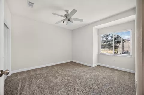 Bedroom - 2207 Hedrick Ct, Rocklin, CA 95765 photo 5 of 5