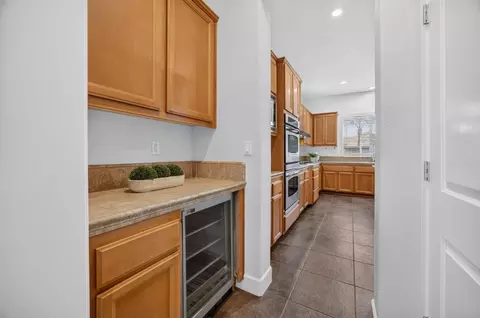 Entry Way - 2207 Hedrick Ct, Rocklin, CA 95765 photo 4 of 8