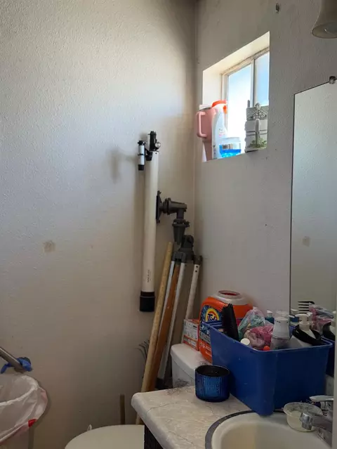 Bath - 2442 Apache St, Merced, CA 95348 photo 2 of 2