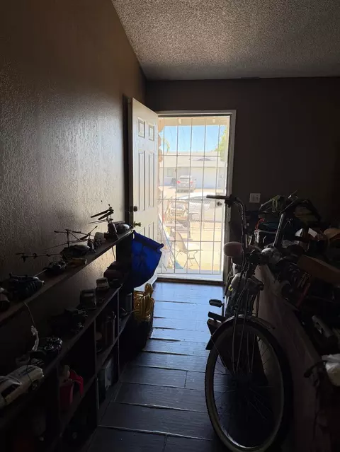 Entry Way - 2442 Apache St, Merced, CA 95348 photo 1 of 2