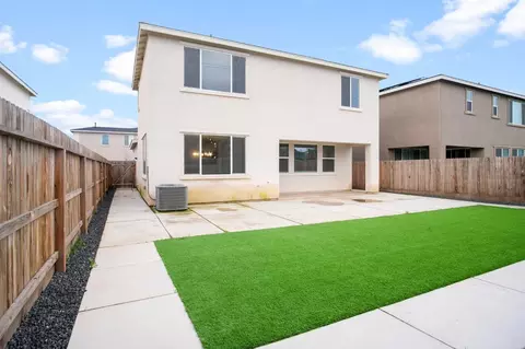 Exterior - 2455 Explorador Dr, Merced, CA 95340 photo 5 of 5
