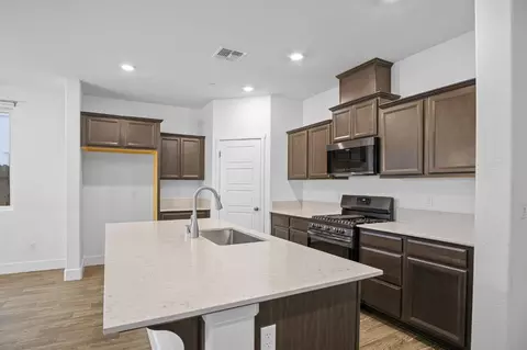 Kitchen - 2455 Explorador Dr, Merced, CA 95340 photo 1 of 2