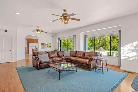Living - 4661 Holm Rd, Placerville, CA 95667 photo 2 of 5