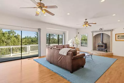 Living - 4661 Holm Rd, Placerville, CA 95667 photo 1 of 5