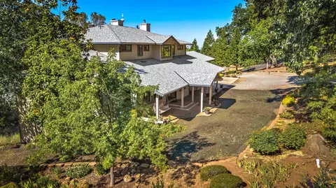 Exterior - 4661 Holm Rd, Placerville, CA 95667 photo 7 of 13