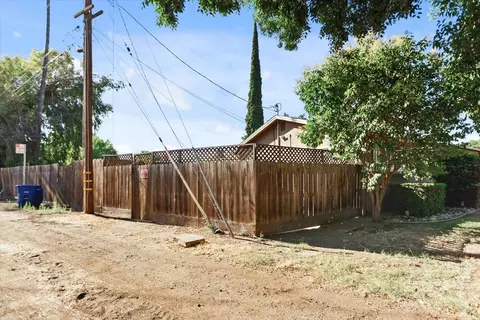 1008 Phelps Ave, Modesto, CA 95350 photo 21