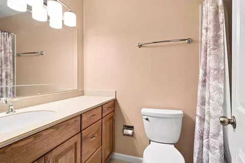 Bath - 879 Carson Ave, Manteca, CA 95337 photo 1 of 2