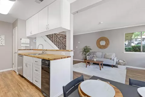 11543 Quartz Dr #3, Auburn, CA 95602