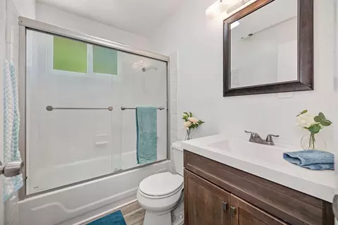 6305 Templeton Dr, Carmichael, CA 95608 photo 9