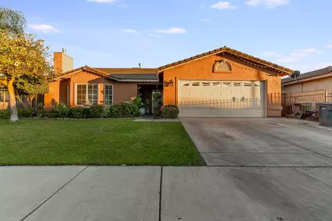 538 Saint Teressa Ct, Merced, CA 95341