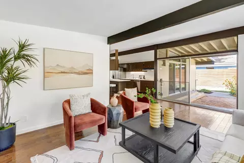 Living - 1224 Mcclaren Dr, Carmichael, CA 95608 photo 2 of 8
