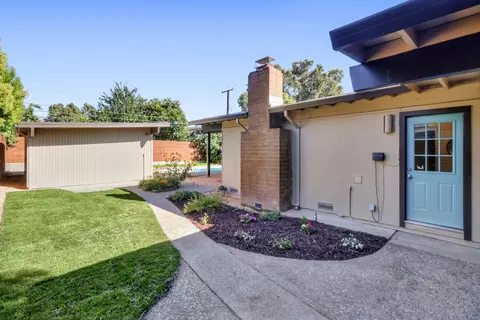 Exterior - 1224 Mcclaren Dr, Carmichael, CA 95608 photo 3 of 10