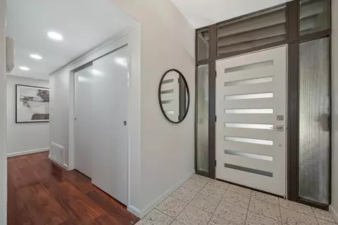 Entry Way - 1224 Mcclaren Dr, Carmichael, CA 95608 photo 2 of 5