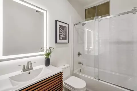Bath - 1224 Mcclaren Dr, Carmichael, CA 95608 photo 2 of 2