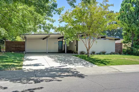 Exterior - 1224 Mcclaren Dr, Carmichael, CA 95608 photo 10 of 10