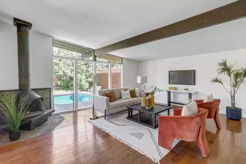 Living - 1224 Mcclaren Dr, Carmichael, CA 95608 photo 5 of 8