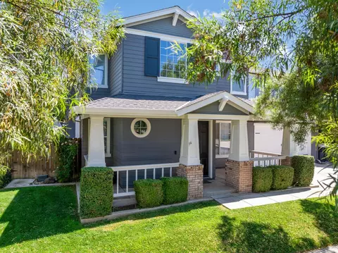 1447 Haven St, Oakdale, CA 95361