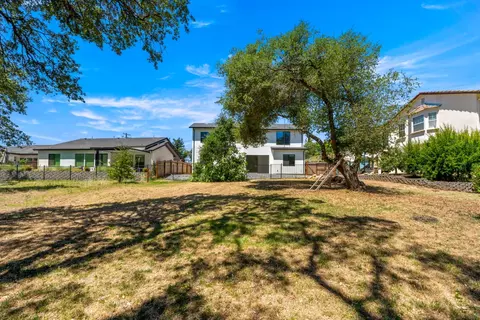 Exterior - 4755 Racetrack Rd, Rocklin, CA 95677 photo 2 of 7